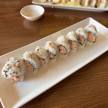 Sushi On Fire - Next California (Snow Crab) (8pcs) - Sushi Bars Near Me - Huntington Beach, California Sushi On Fire - Next California (Snow Crab) (8pcs) - Sushi Bars Near Me - Huntington Beach, California