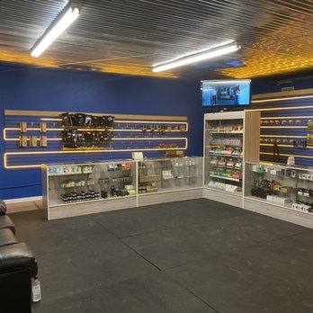 vape shop wigston MAJESTIC VAPOR PERRYTON - Updated May 2026 - 12 Photos - 13 SE 8th Ave,  Perryton, Texas - Vape Shops - Phone Number