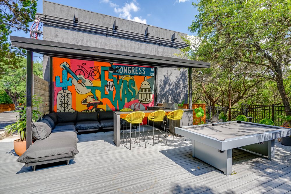 CLIFF HOUSE APTS Updated June 2024 Request Information 11 Photos