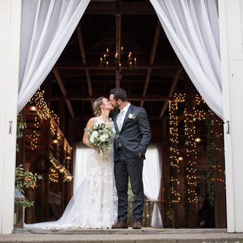 Josias River Farm - Photo Credit: www.coleandkiera.com - Venues & Event Spaces Near Me - York, Maine
