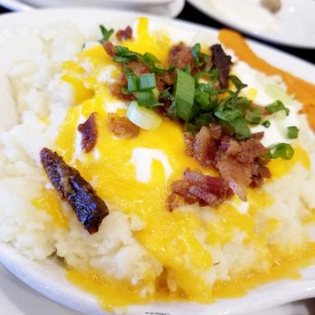 Maple Leaf Diner - American Near Me - Dallas, Texas Maple Leaf Diner - American Near Me - Dallas, Texas
