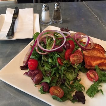 Bocado Cafe - Amazing Food to go with the service - New American Near Me - New York, New York