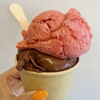 Lottie's Creamery - Strawberry Rose Sorbet (Top) and Darkest Chocolate (Bottom) - Ice Cream & Frozen Yogurt Near Me - Walnut Creek, California Lottie's Creamery - Strawberry Rose Sorbet (Top) and Darkest Chocolate (Bottom) - Ice Cream & Frozen Yogurt Near Me - Walnut Creek, California