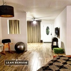 Leah Benson Therapy - Body-based psychotherapy + the theory of constructed emotion prove that everything psychological is also physical. Try it + get relief now.
