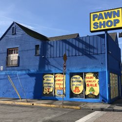 Latino Pawn