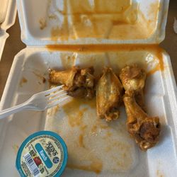 WingHouse Bar & Grill - 5 piece hot wings
