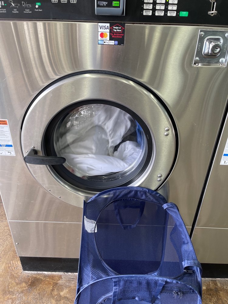WASH & DRY LAUNDERLAND Updated August 2024 17 Photos & 18 Reviews