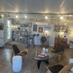 Loft 145 Salon