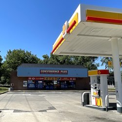 Convenience Plus - Building Exterior