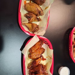 ATL Wings - AZ3320 - ATL wings house, Honey Habanero
