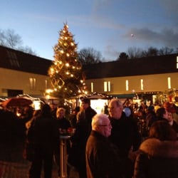 Weihnachtsmarkt auf Burg Wissem