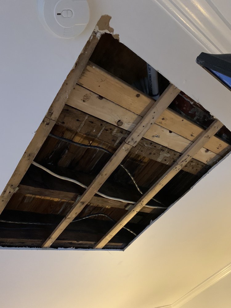 Slide of Roto-Rooter Plumbing & Water Cleanup