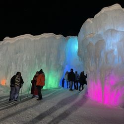 Experience Rhode Island Tours - Ice Castles in New Hampshire