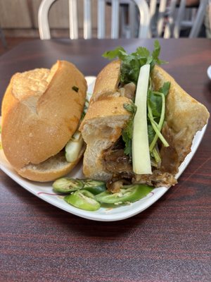 VPho and Pizzeria by null