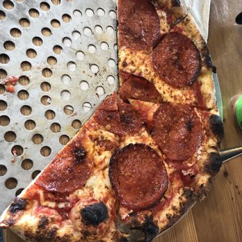 Folino's Pizza - Pizza Near Me - Shelburne, Vermont