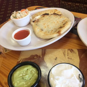Buena Fe Restaurant - Papusa and guacamole - Mexican Near Me - Oak Park, Michigan Buena Fe Restaurant - Papusa and guacamole - Mexican Near Me - Oak Park, Michigan