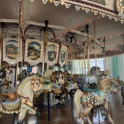 Hampton Carousel - Carousel is in amazing shape, they did a spectacular job restoring it.