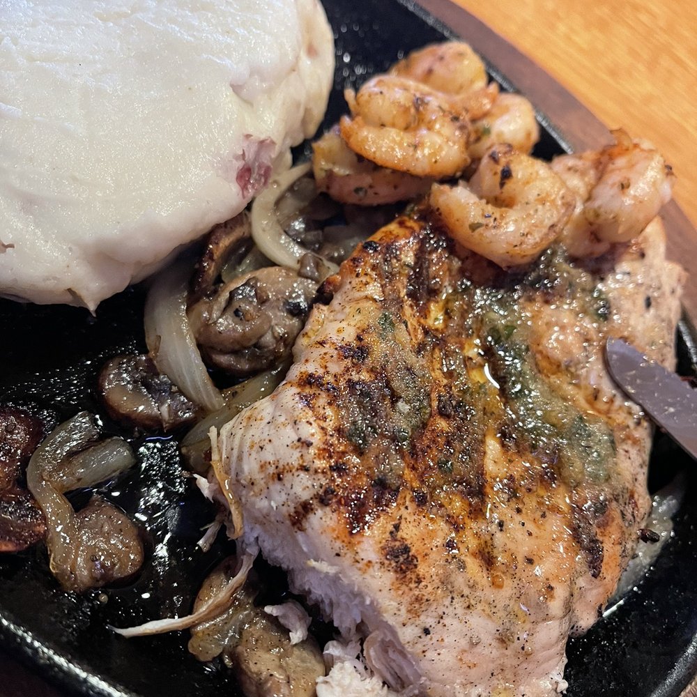 Applebee's Grill + Bar - Bourbon Street Chicken and Shrimp - American Near Me - Gambrills, Maryland