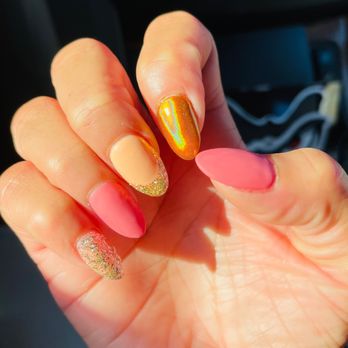 Diamond Nails Spa - Nails - Nail Salons Near Me - Murrieta, California