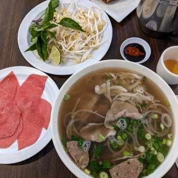 Pho Saigon II Vietnamese Cuisine - Pho Dac Biet (Small) - Vietnamese Near Me - Bartonsville, Pennsylvania