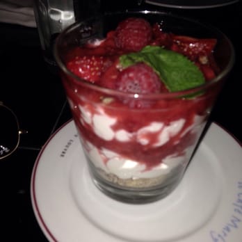 Le Café Marly - Red fruit trifle. If this isn't a parfait idk what is.. - French Near Me - Paris, 75 Le Café Marly - Red fruit trifle. If this isn't a parfait idk what is.. - French Near Me - Paris, 75