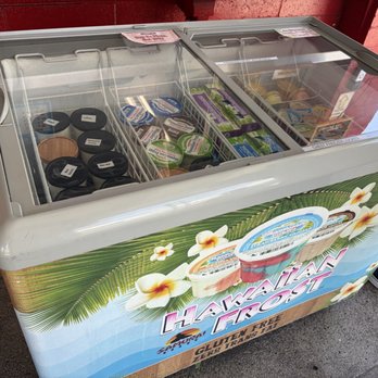 Samurai - Display case of frozen treats - Ice Cream & Frozen Yogurt Near Me - Honolulu, Hawaii Samurai - Display case of frozen treats - Ice Cream & Frozen Yogurt Near Me - Honolulu, Hawaii