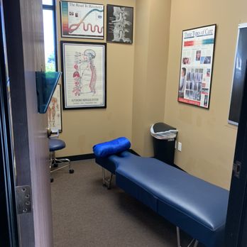 Mendyk Chiropractic - Treatment Room - Chiropractors Near Me - Moreno Valley, California Mendyk Chiropractic - Treatment Room - Chiropractors Near Me - Moreno Valley, California