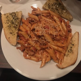 Modena Pizza & Pasta - Pizza Near Me - Seattle, Washington
