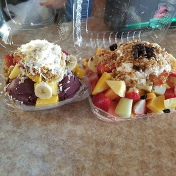 Pacific Fruit Bar - Acai bowl and mid. Fruit salad so worth it - Sandwiches Near Me - Chula Vista, California