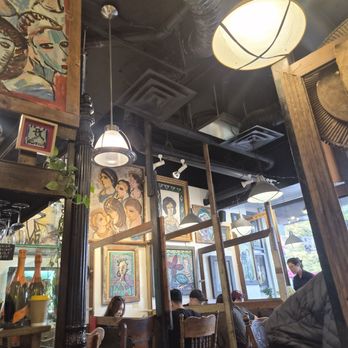 Café Portrait - Cafes Near Me - Vancouver, British Columbia