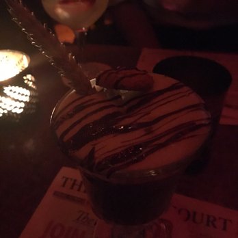 Cahoots Bar - Fixed Upper- yum - Bars Near Me - Soho, XGL