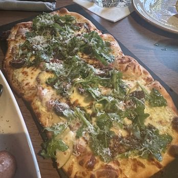Foundry Fieldhouse - Fig and prosciutto flatbread - Sports Bars Near Me - Nashville, Tennessee Foundry Fieldhouse - Fig and prosciutto flatbread - Sports Bars Near Me - Nashville, Tennessee