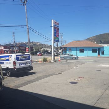 Russ Fam Kitchen - Mexican Near Me - Daly City, California