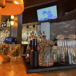 Corner Chophouse - TV at the Bar