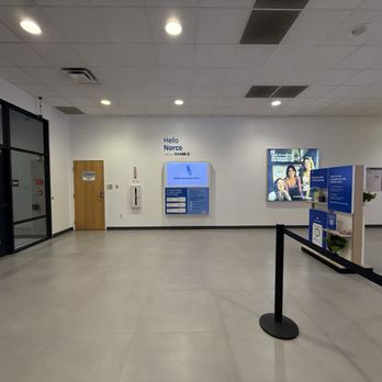Chase Bank - The new Welcome Wall - Banks & Credit Unions Near Me - Norco, California