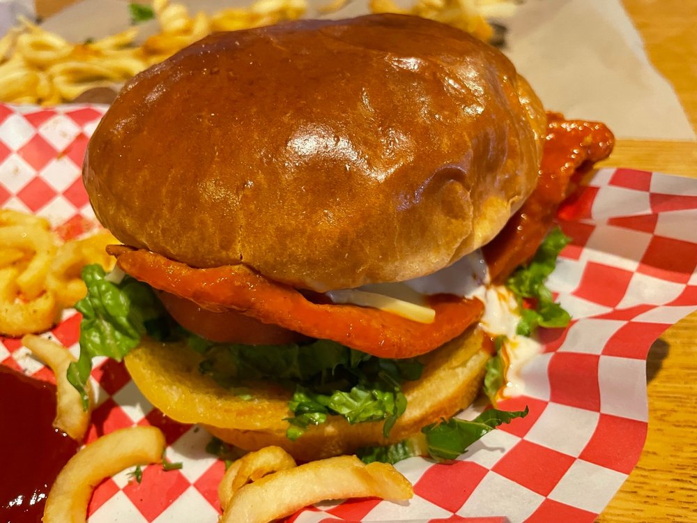 BREWINGZ RESTAURANT AND BAR Updated September 2024 64 Photos & 82