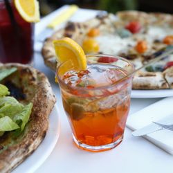 Pizzeria N° 900 - Spritz et pizzas