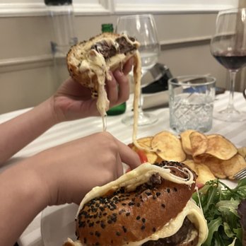 Arlù - Hamburger - Italian Near Me - Rome, RM Arlù - Hamburger - Italian Near Me - Rome, RM