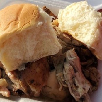 Kirk's Jerk - Jerk Chicken & Sweet Rolls - Food Trucks Near Me - Converse, Texas