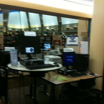 Austin Public Library - Yarborough Branch - Libraries Near Me - Austin, Texas Austin Public Library - Yarborough Branch - Libraries Near Me - Austin, Texas