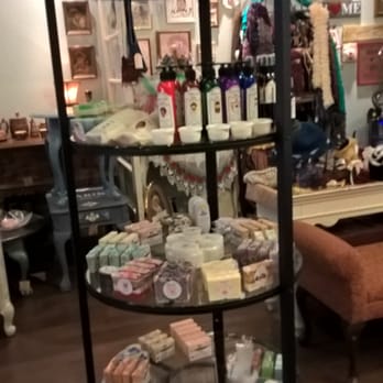 The Vintage Owl - Pretty soaps - Home Decor Near Me