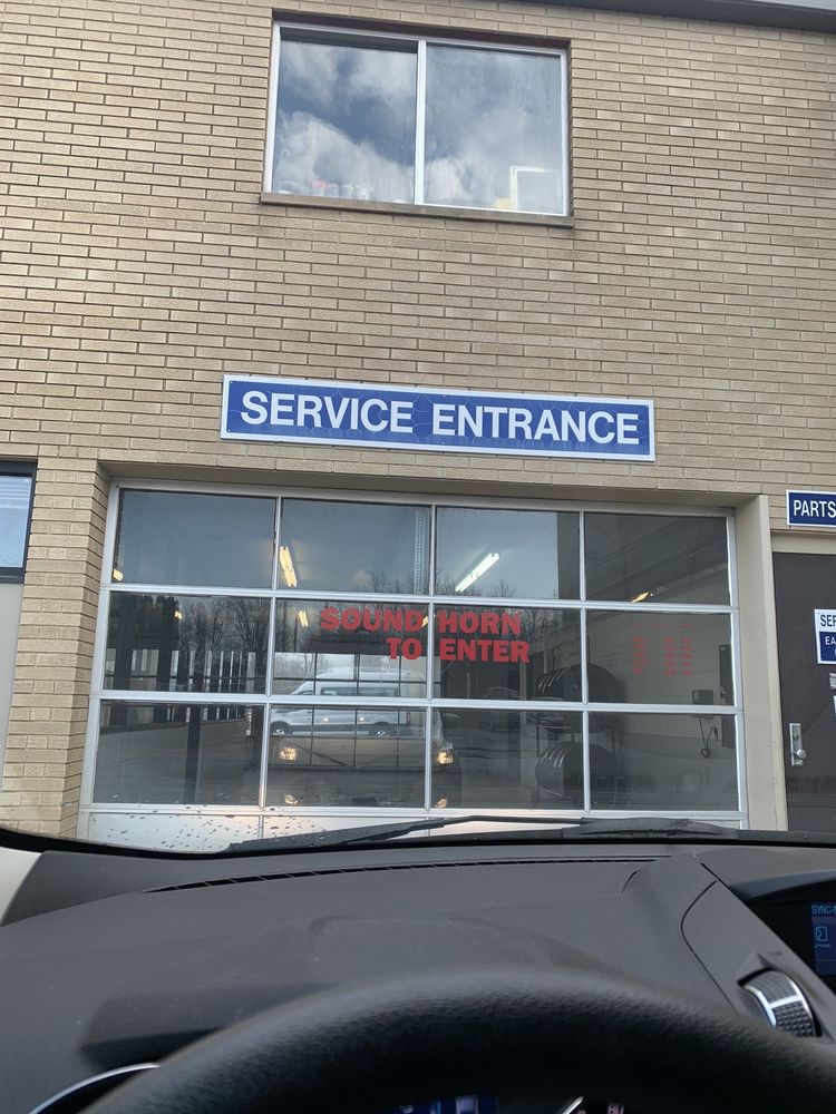 FRED GRANDE FORD SALES 26 Photos 10901 Gratiot Ave, Casco, Michigan