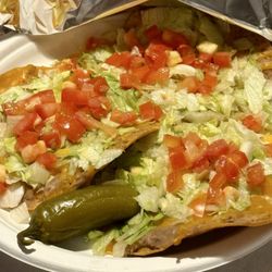 Arturo's Tacos - Chalupa Plate