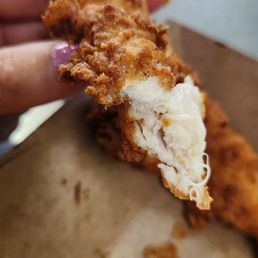Nashville Chicken Tenders 4-pc - Fried