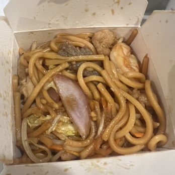 China One - a box of noodles and meat - Chinese Near Me - Las Vegas, Nevada China One - a box of noodles and meat - Chinese Near Me - Las Vegas, Nevada