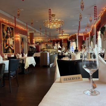 Tadka - Interior - Indian Near Me - Zürich, ZH