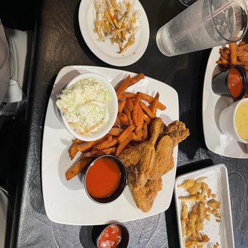 Urban Bar & Kitchen - American Near Me - Tuscaloosa, Alabama Urban Bar & Kitchen - American Near Me - Tuscaloosa, Alabama