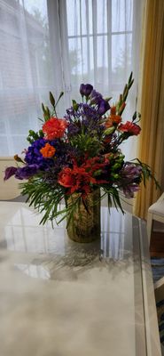 Jeffrey's Flowers & Flower Delivery by null