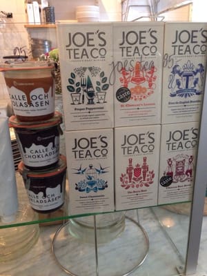 Café Pom & Flora Södermalm by null