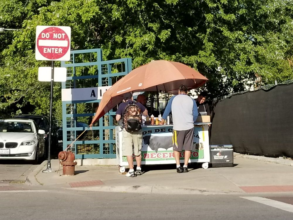 EL BECERRITO TACOS DE CABEZA Updated October 2024 12 Photos & 12